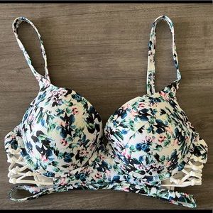 Wolf & Whistle Floral Print Bikini Top